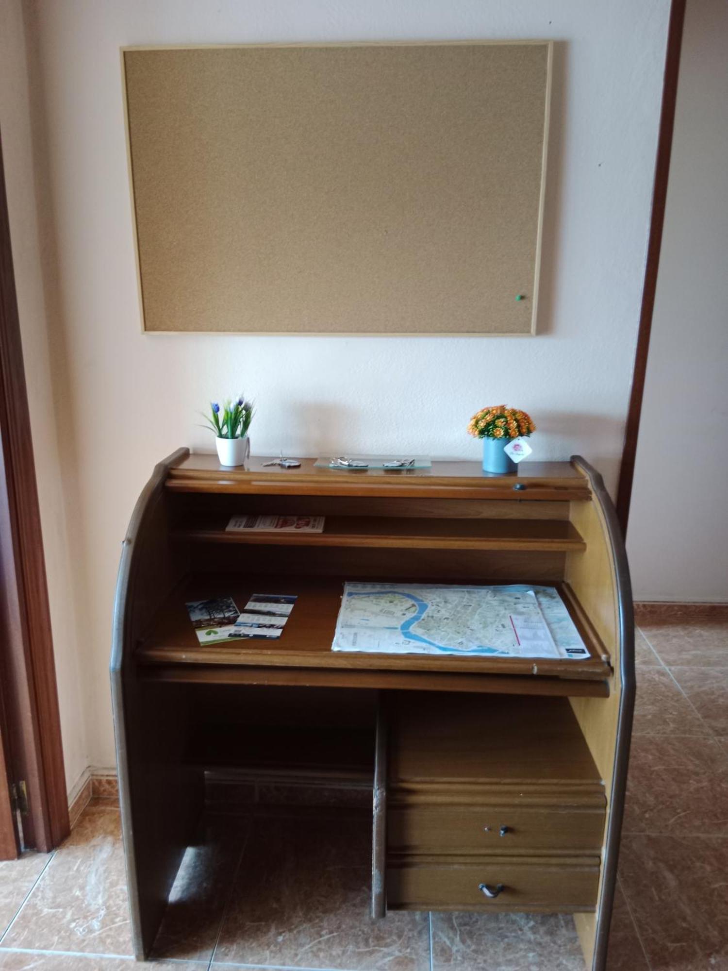 Vistas A La Pista De Atletismo Apartman Pontevedra Szoba fotó