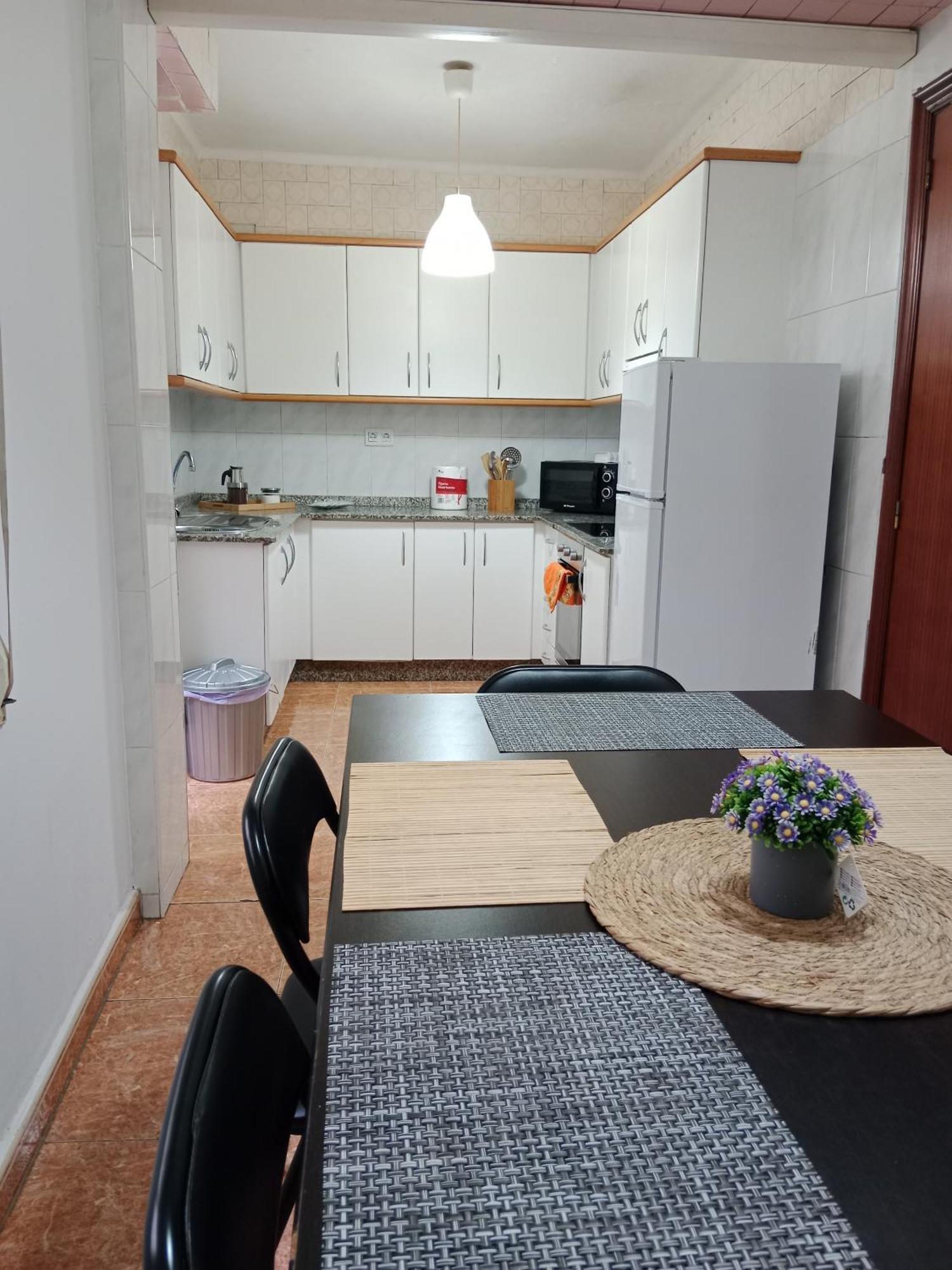Vistas A La Pista De Atletismo Apartman Pontevedra Szoba fotó